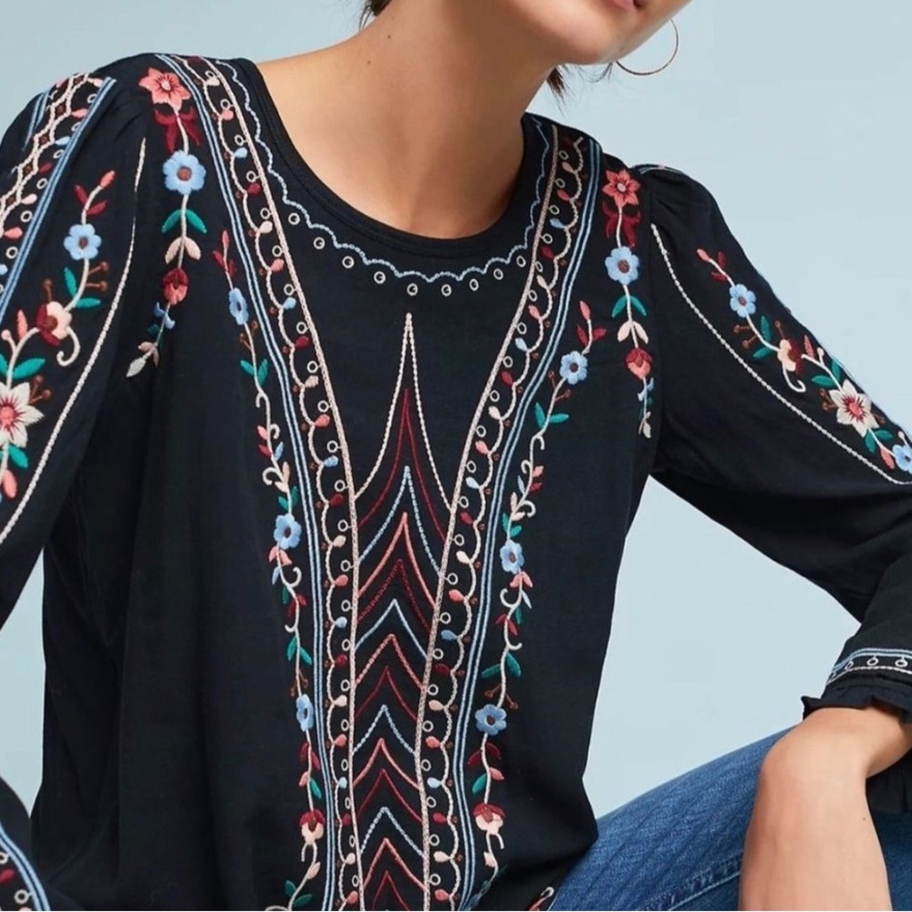 NWT Anthropologie One September Wesley Embroidered Pullover Small